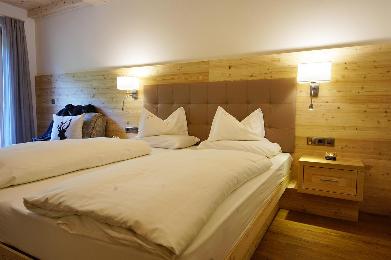 Garni Tofana Hotel Корвара ин Бадия Екстериор снимка